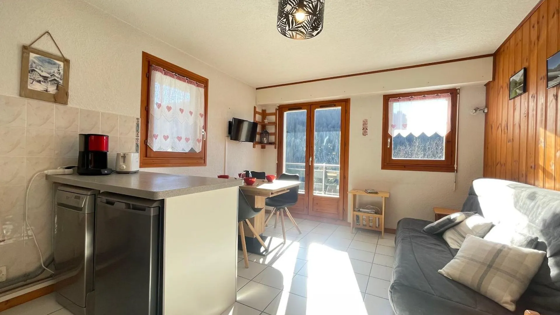 Appartamento Appartement Notre-Dame-de-Bellecombe, 2 pièces, 4 personnes - FR-1-505-168